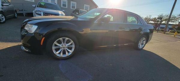 2015 CHRYSLER 300