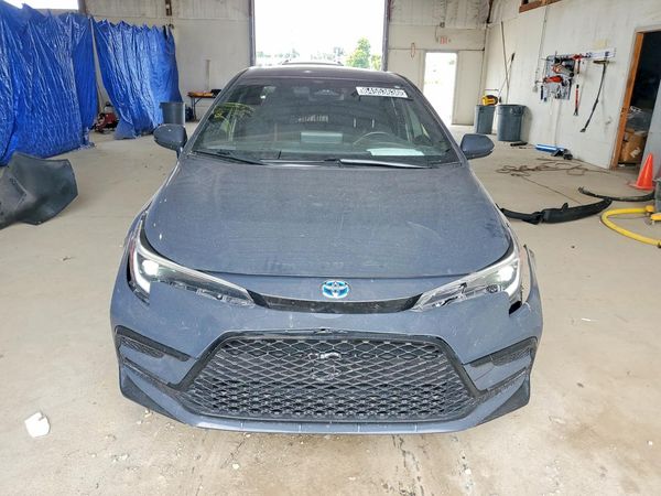 2025 TOYOTA COROLLA LE, XLE, SE