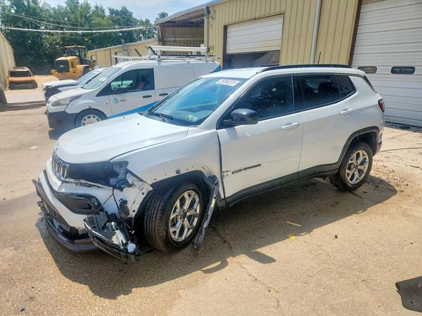 2025 JEEP COMPASS North, Latitude