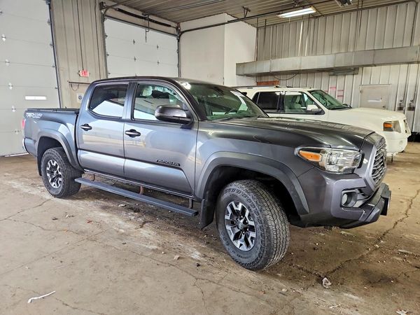 2020 TOYOTA TACOMA SR5