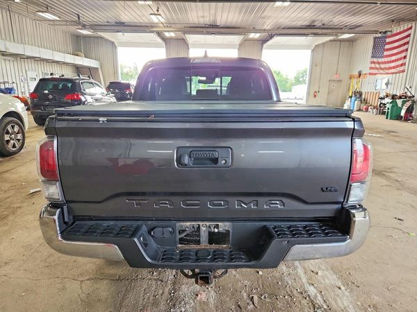 2020 TOYOTA TACOMA SR5