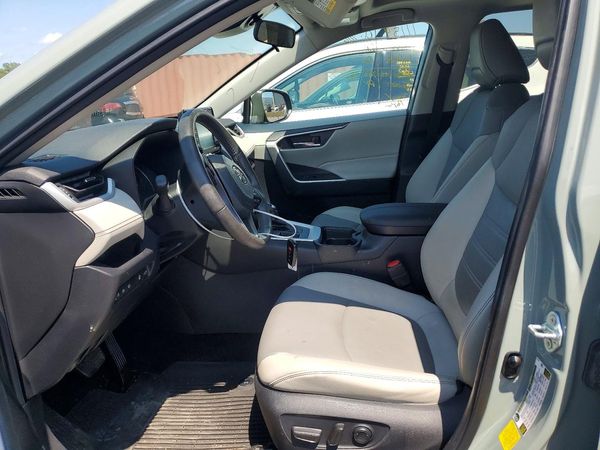 2021 TOYOTA RAV4
