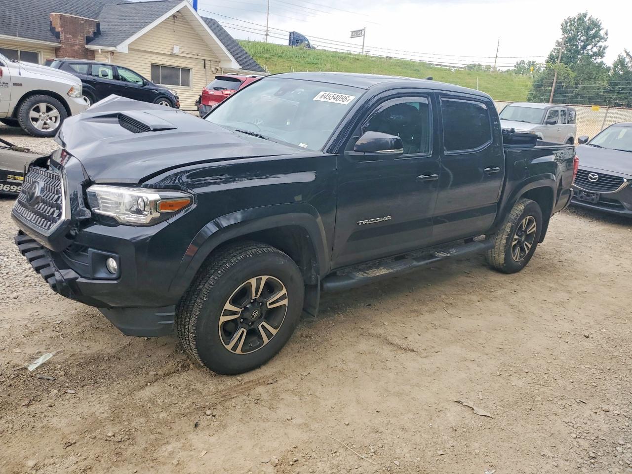 2019 TOYOTA TACOMA SR5