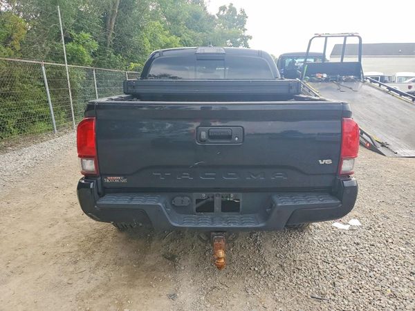 2019 TOYOTA TACOMA SR5
