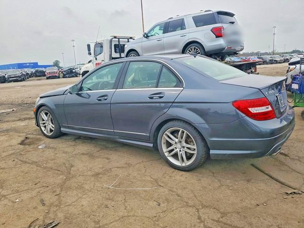 2014 MERCEDES-BENZ C C300 4 MATIC