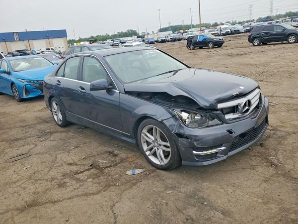 2014 MERCEDES-BENZ C C300 4 MATIC