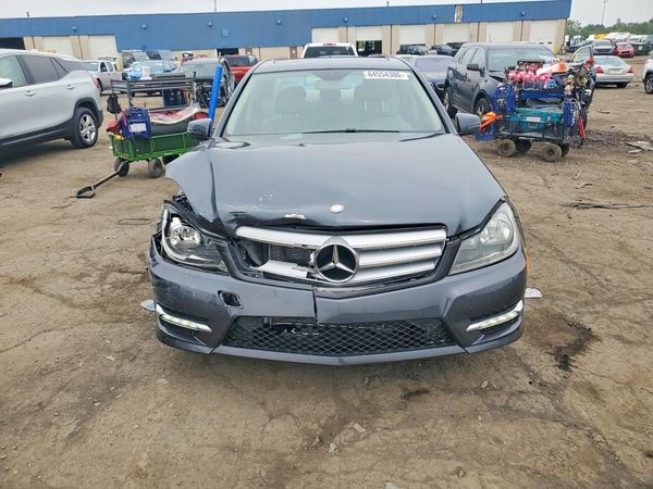 2014 MERCEDES-BENZ C C300 4 MATIC