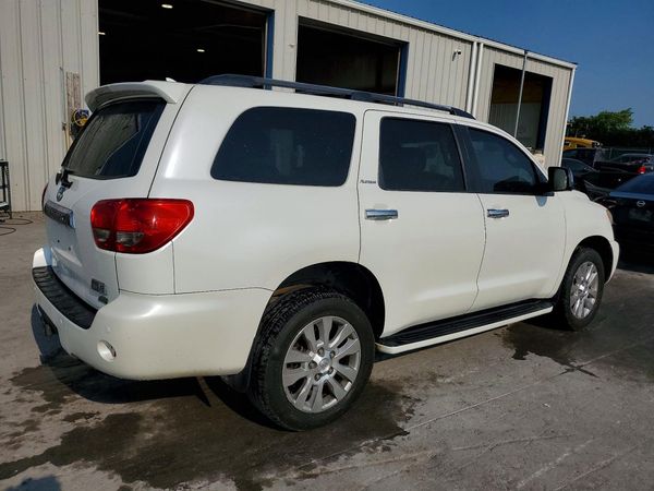 2015 TOYOTA SEQUOIA