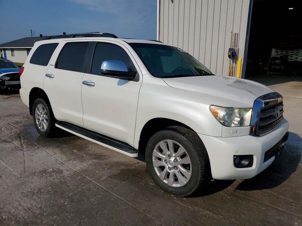 2015 TOYOTA SEQUOIA