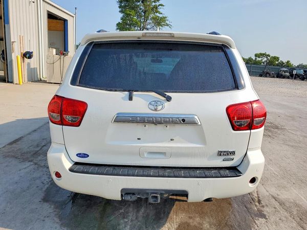 2015 TOYOTA SEQUOIA