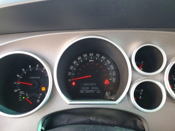 2015 TOYOTA SEQUOIA