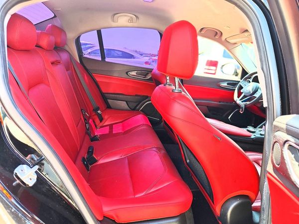 2019 ALFA ROMEO GIULIA