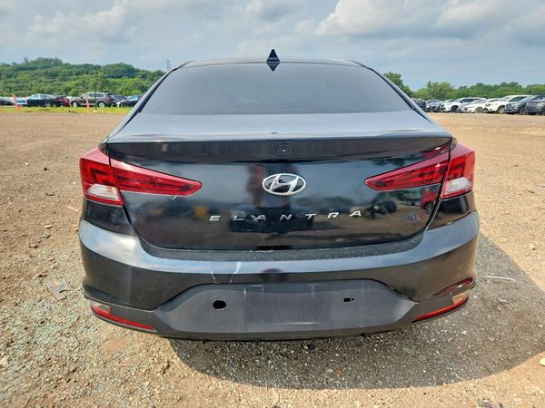 2019 HYUNDAI ELANTRA