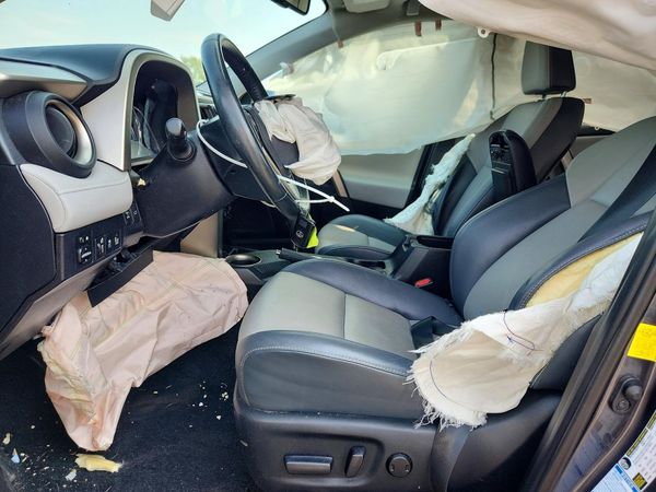 2015 TOYOTA RAV4 Limited (G Grade)