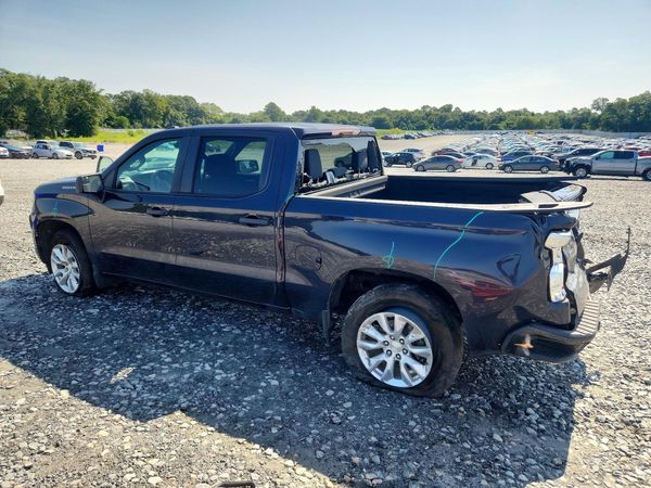 2023 CHEVROLET SILVERADO Custom