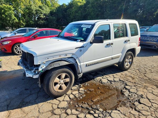 2012 JEEP LIBERTY SPORT 4X4 — Front 3/4