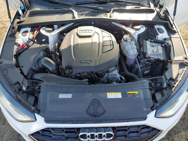 2020 AUDI A4 quattro Premium