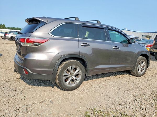 2016 TOYOTA HIGHLANDER