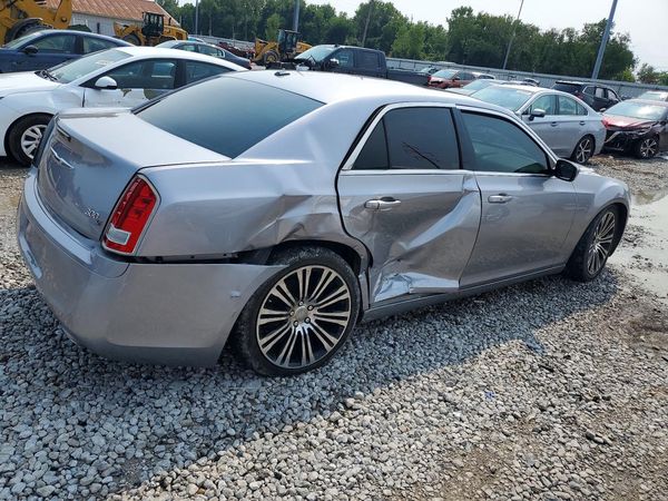 2013 CHRYSLER 300