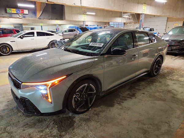 2026 KIA K4 GT-Line — Front 3/4