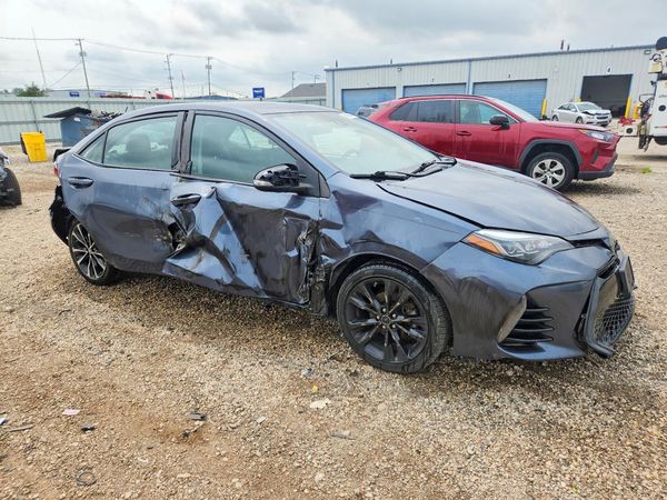 2017 TOYOTA COROLLA