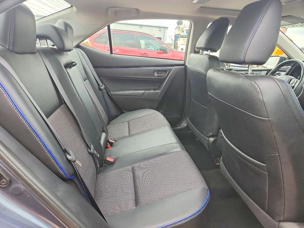 2017 TOYOTA COROLLA
