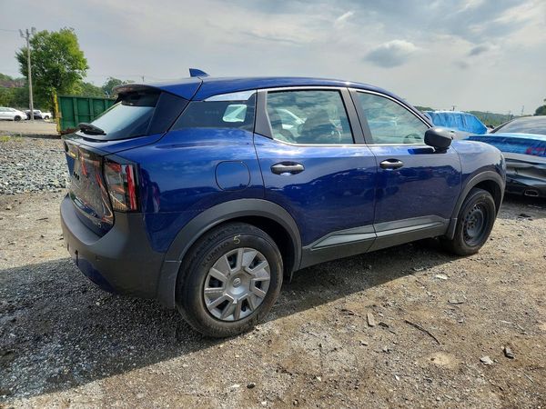 2025 NISSAN KICKS
