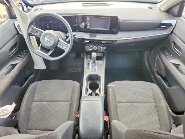 2025 NISSAN KICKS