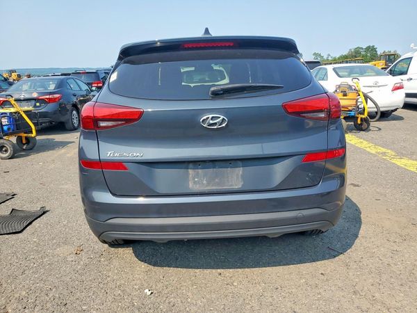 2021 HYUNDAI TUCSON SE