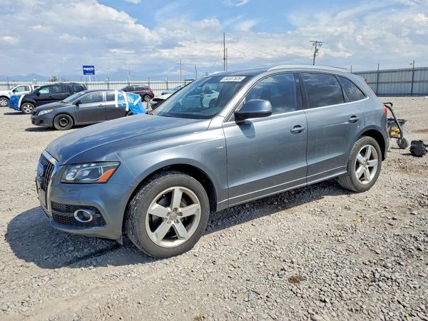 2012 AUDI Q5 Premium Plus