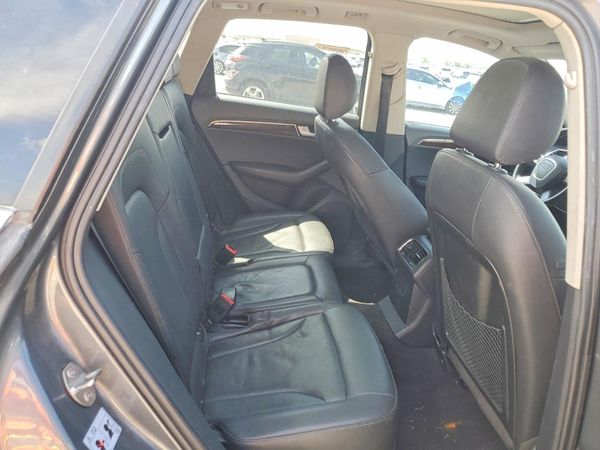 2012 AUDI Q5 Premium Plus