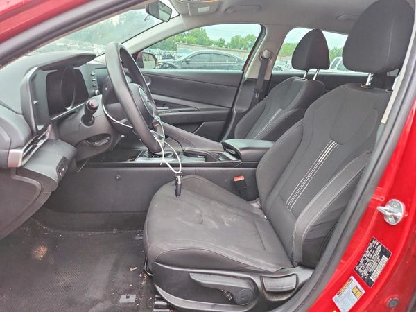 2022 HYUNDAI ELANTRA