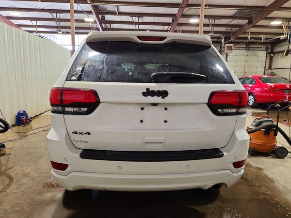 2022 JEEP GRAND CHEROKEE WK LAREDO 4X4