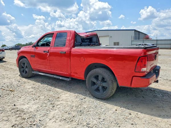 2018 RAM 1500 ST