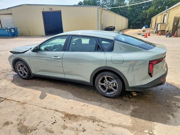 2026 KIA K4 LX, LXS