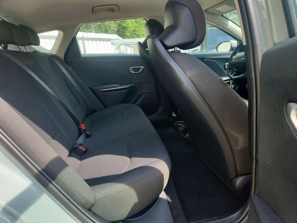 2026 KIA K4 LX, LXS
