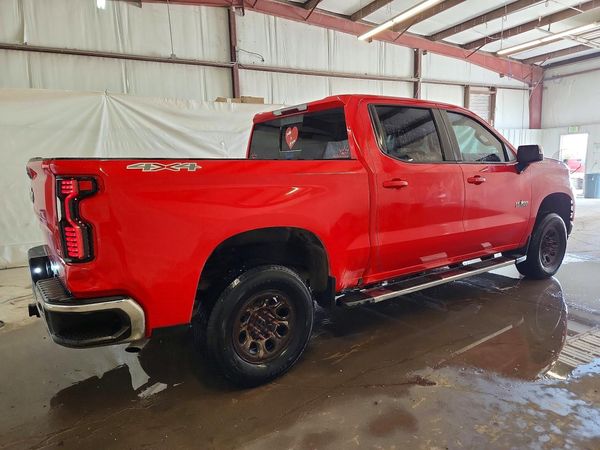 2021 CHEVROLET SILVERADO LT