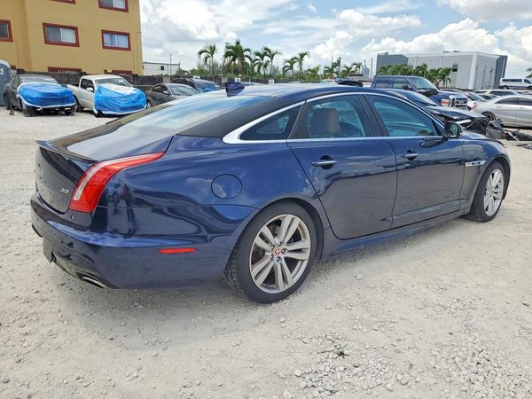 2019 JAGUAR XJ