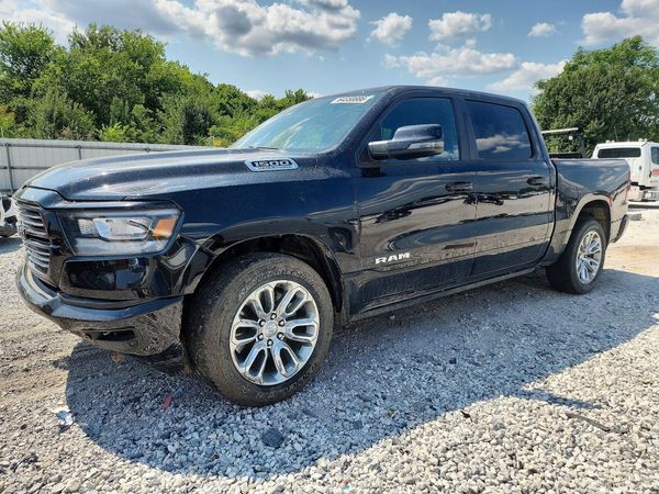 2023 RAM 1500 LARAMIE CREW CAB 4X2