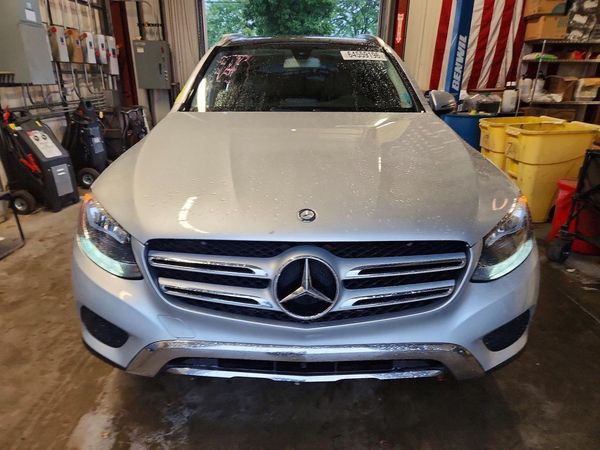 2016 MERCEDES-BENZ GLC GLC300 Base-4M