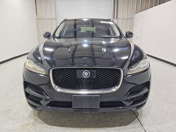 2019 JAGUAR F-PACE Prestige