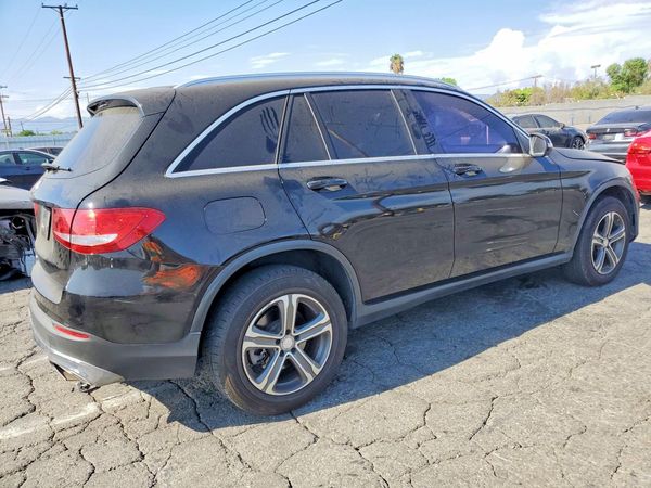 2017 MERCEDES-BENZ GLC GLC300