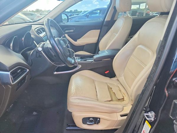 2020 JAGUAR F-PACE Prestige — DENT