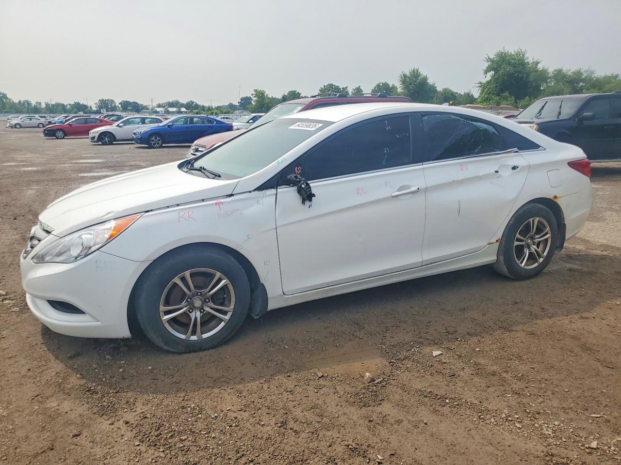 2013 HYUNDAI SONATA GLS/ GLS Popular