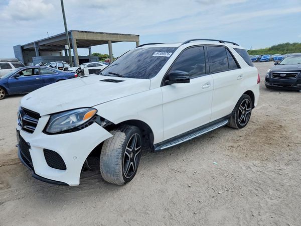 2017 MERCEDES-BENZ GLE-CLASS GLE350 — Front 3/4
