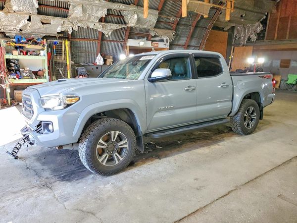 2018 TOYOTA TACOMA — Front 3/4