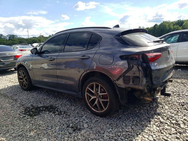 2018 ALFA ROMEO STELVIO