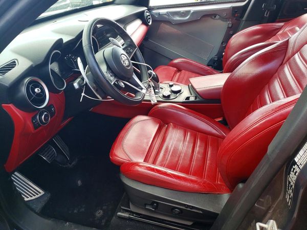 2018 ALFA ROMEO STELVIO
