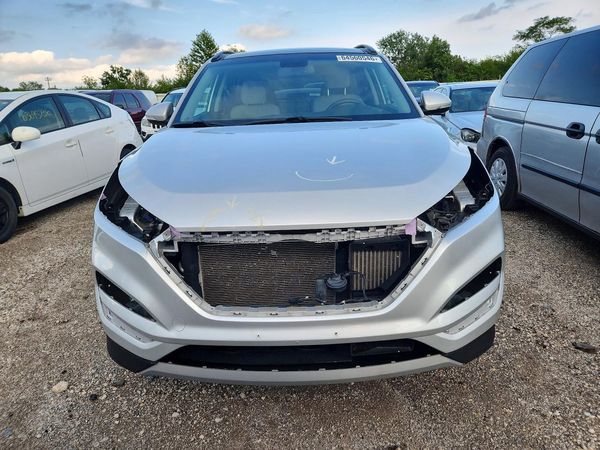 2017 HYUNDAI TUCSON