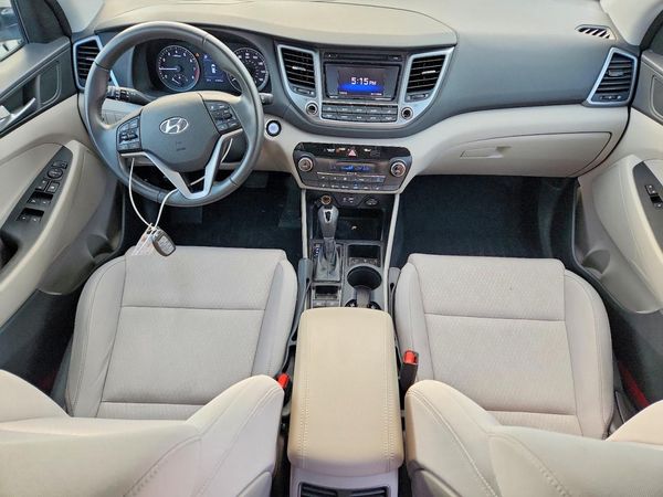 2017 HYUNDAI TUCSON